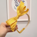 Tiara Charlotte Amarela