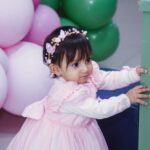 Tiara Aramada baby com Flores e Borboletas - Imagem 3